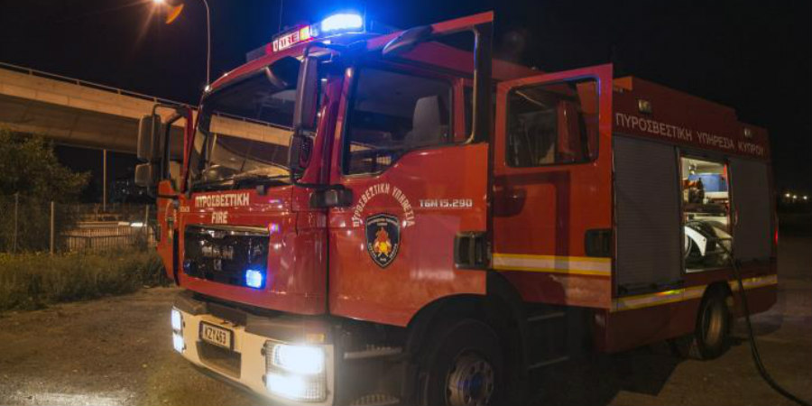 ΠΑΦΟΣ: Φωτιά σε όχημα πολυτελείας - Διαπιστώθηκε ότι τέθηκε κακόβουλα